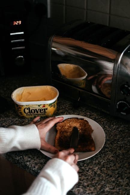Toast & Margarine